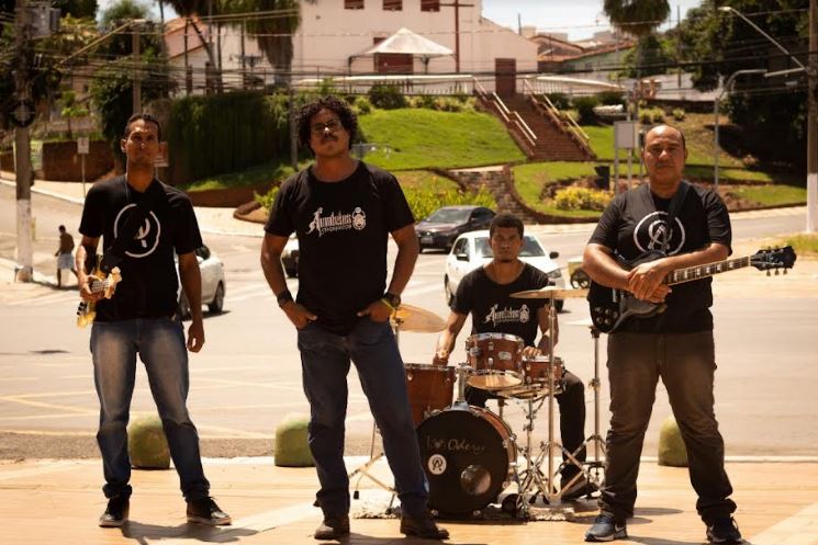 Novo Rock Brasil Banda  Amuletos Orgânicos