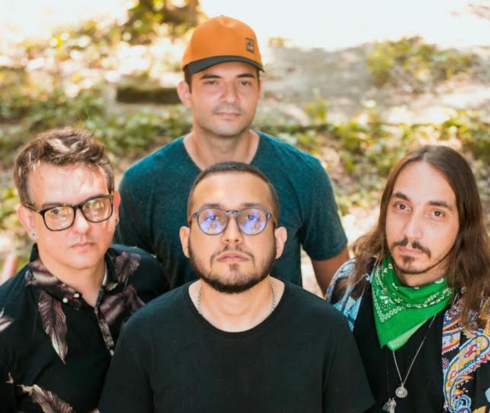 Novo Rock Brasil -  Banda Molduras
