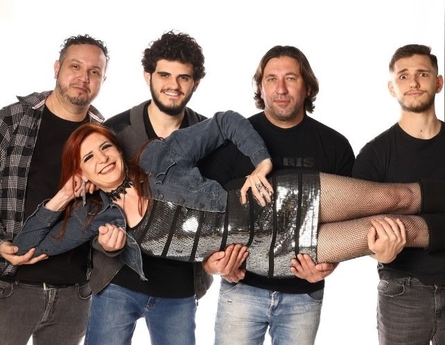 Patrícia Shaki e  Banda Notívaga