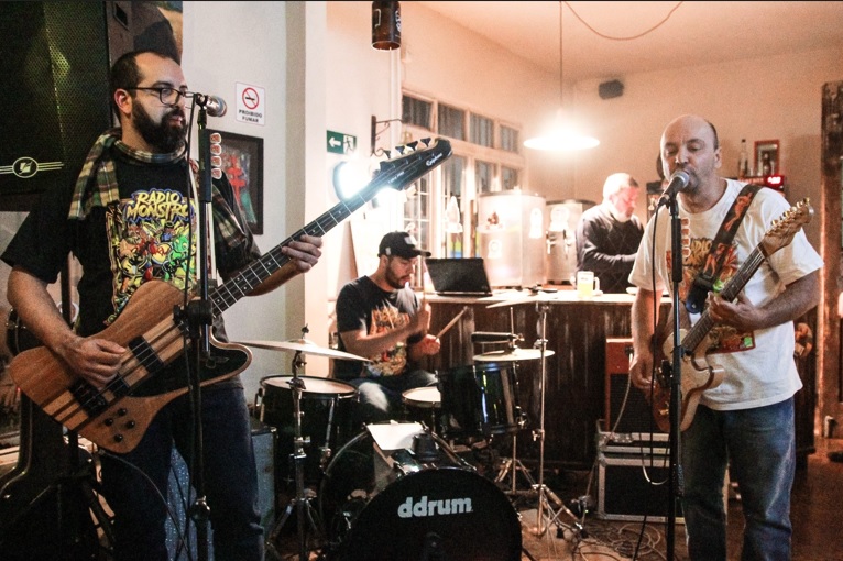 Novo Rock Brasil - Banda Rádio Monstro